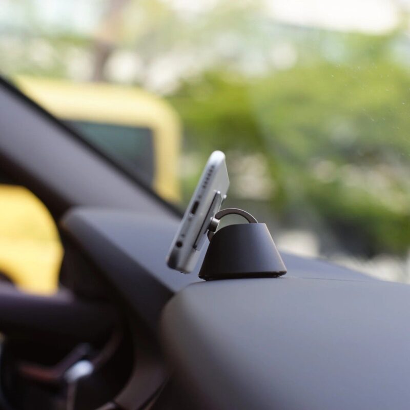 Iring Dock Blac
