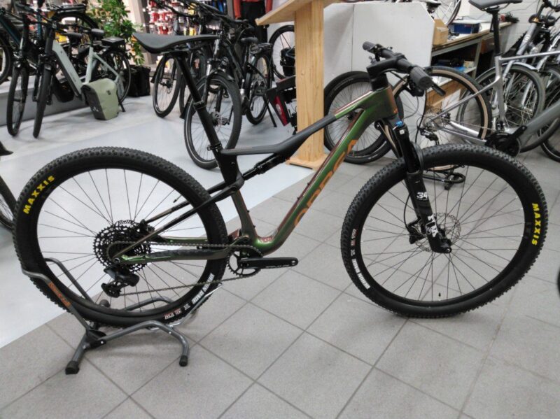 Orbea OIZ M30-45 cm