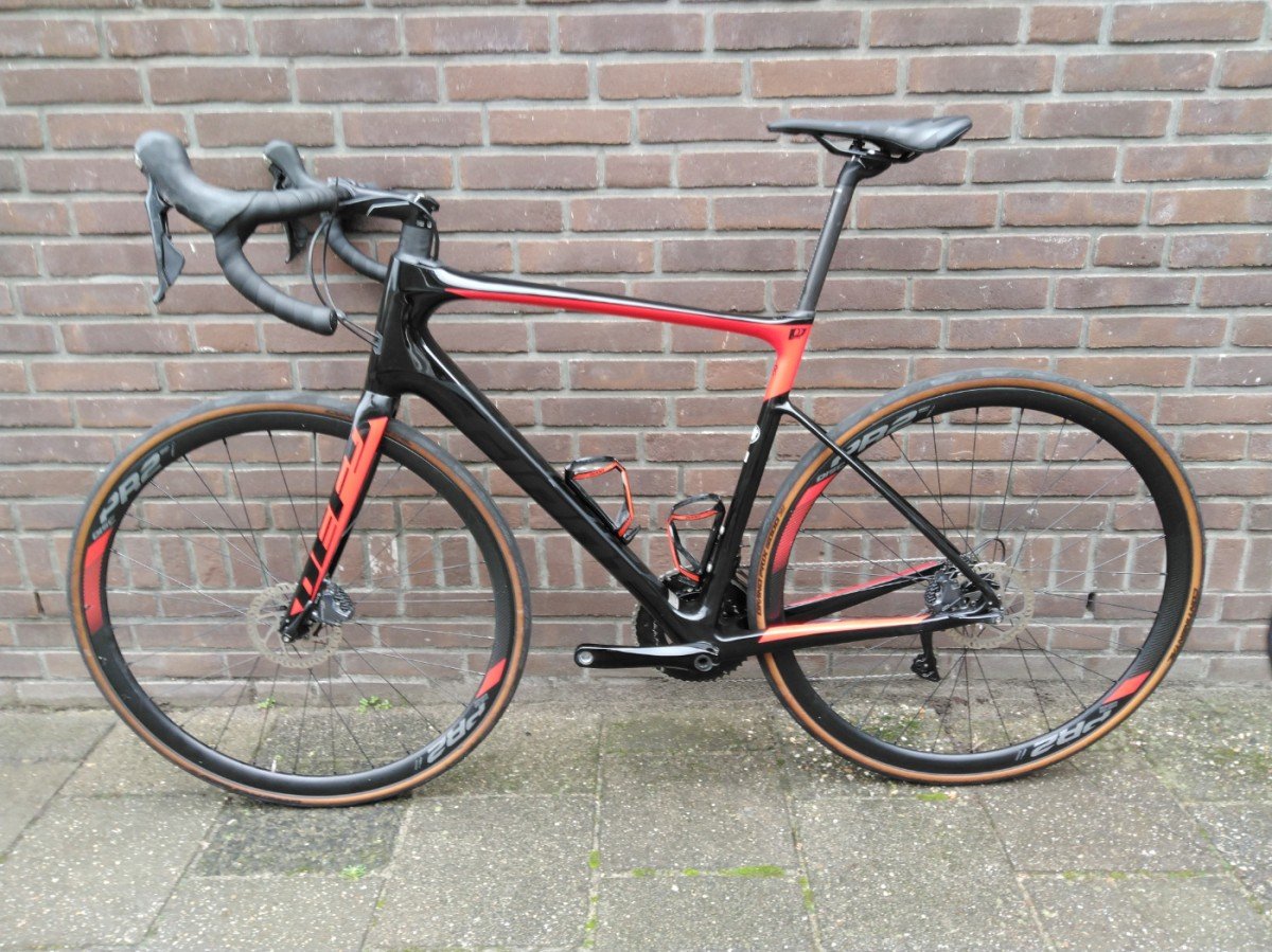 Giant Defy Advanced Heren-52 cm