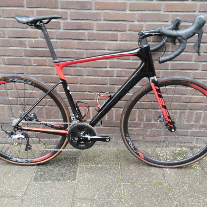 Giant Defy Advanced Heren-52 cm