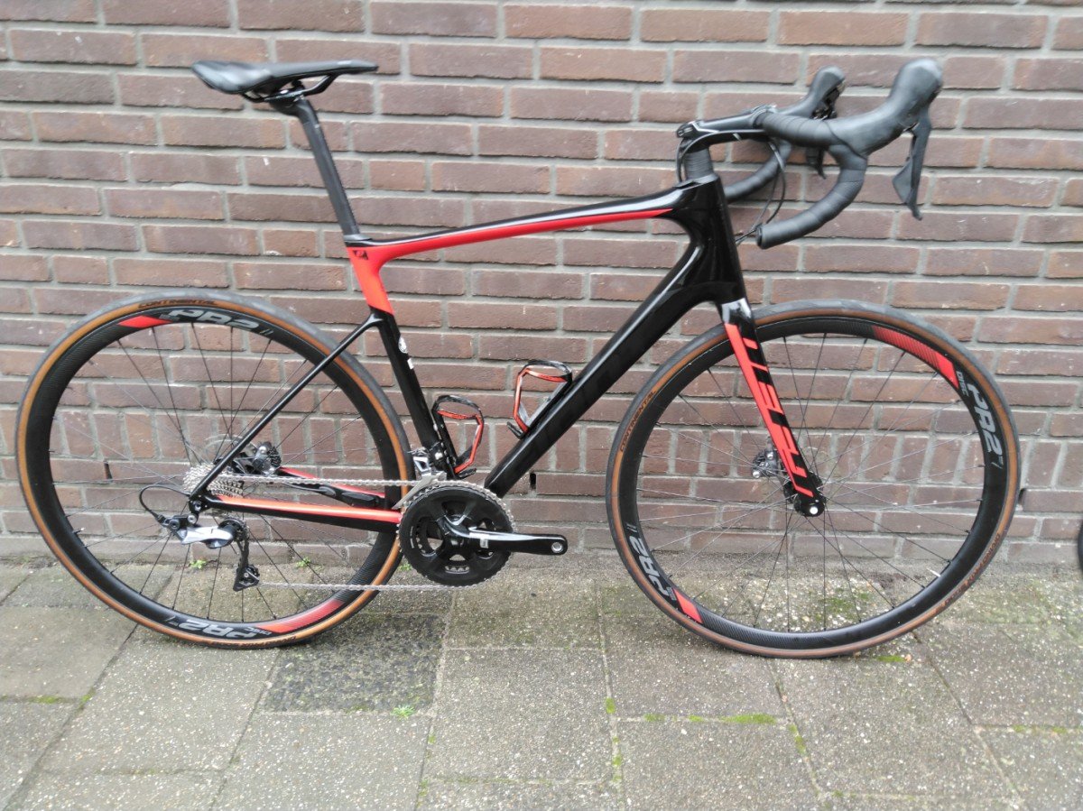 Giant Defy Advanced Heren-52 cm